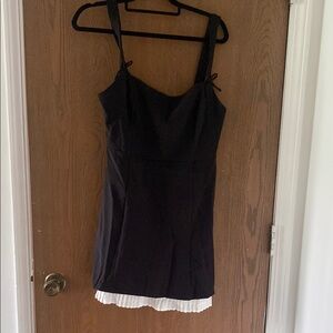 Black and White Sleeveless Dress